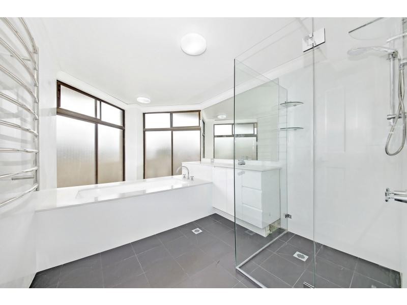 54/93 Elizabeth Bay Road, Elizabeth Bay NSW 2011