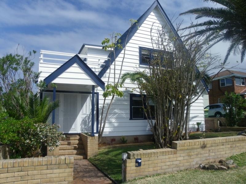 2 Jibbon Street, Cronulla NSW 2230