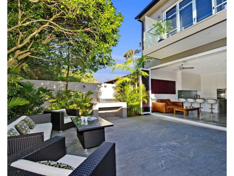 3 Oakley Rd, North Bondi NSW 2026