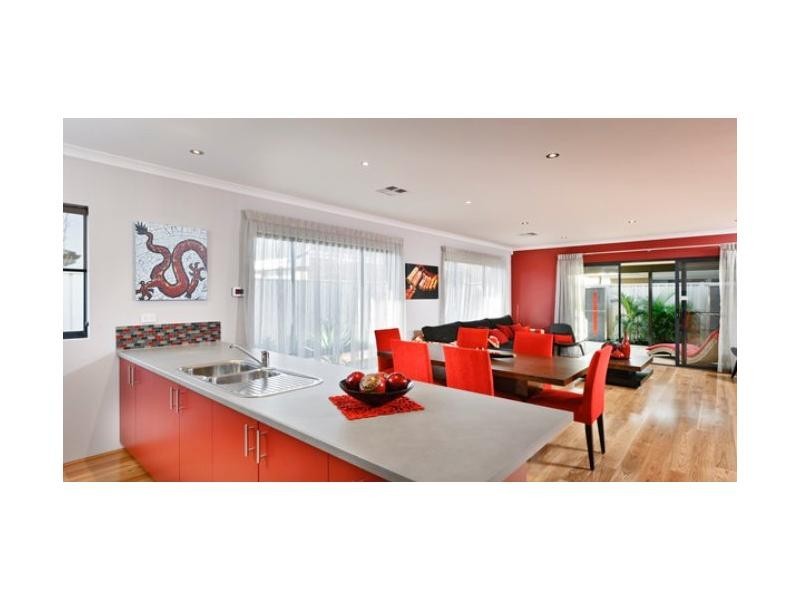 Meadow Springs WA 6210