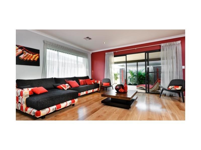 Meadow Springs WA 6210