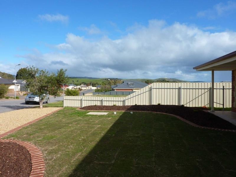 8 Hunt Drive, Normanville SA 5204