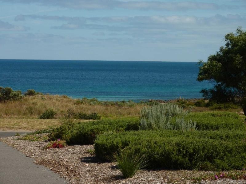 44 Broadbeach Drive, Carrickalinga SA 5204
