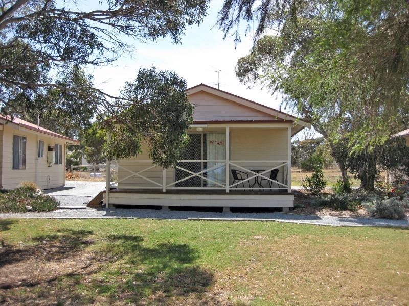 12 Flinders Drive, Cape Jervis SA 5204