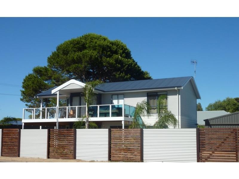 2 Herbert Street, Normanville SA 5204