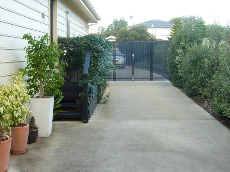 2/13 Edmund Street, Normanville SA 5204