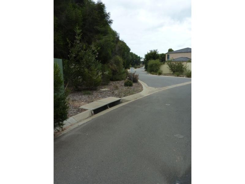 2/13 Edmund Street, Normanville SA 5204