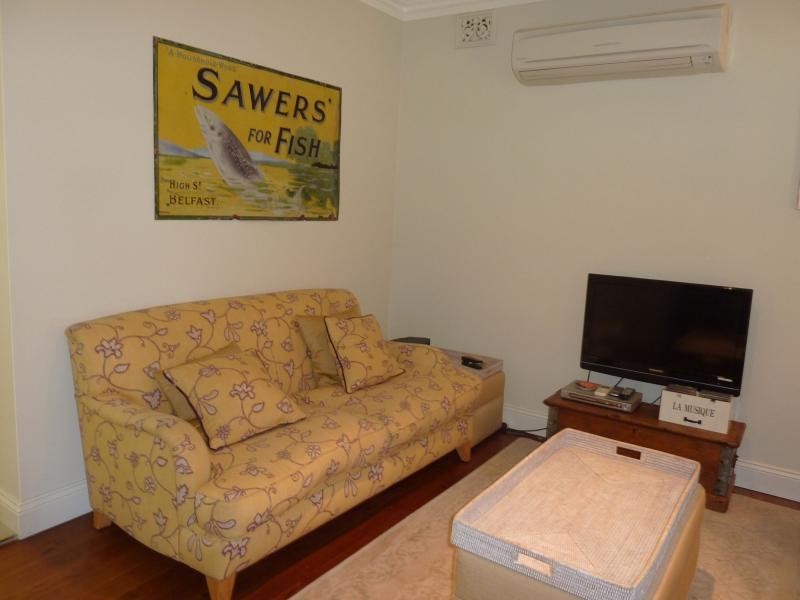 15 Heathcote Street, Normanville SA 5204