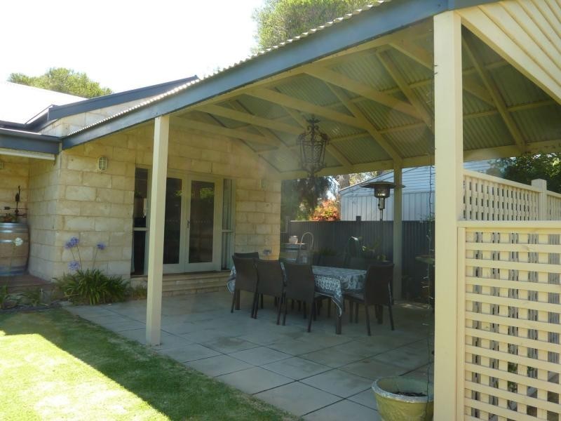 15 Heathcote Street, Normanville SA 5204