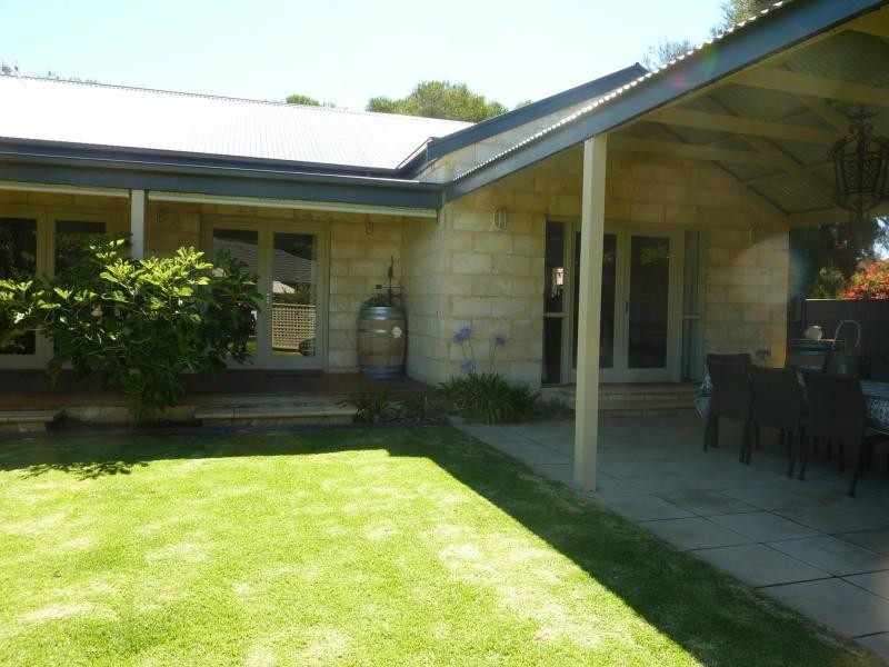 15 Heathcote Street, Normanville SA 5204