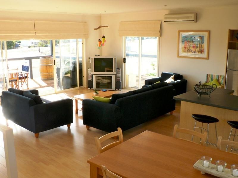 1 James Drive, Carrickalinga, Carrickalinga SA 5204