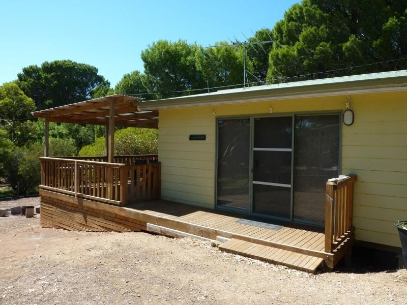 1 Grundy Court, Second Valley SA 5204