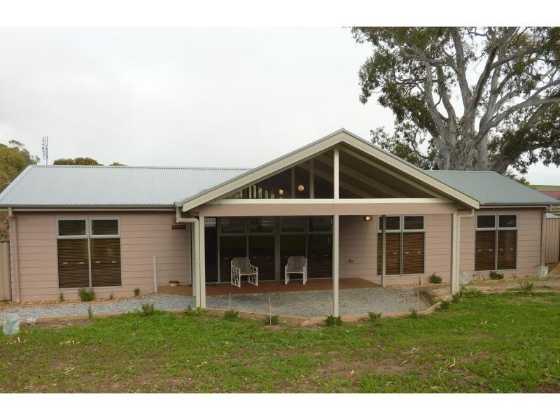 18 Barton Street, Yankalilla SA 5203
