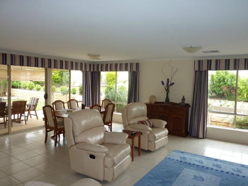 12 Magor Close, Normanville SA 5204