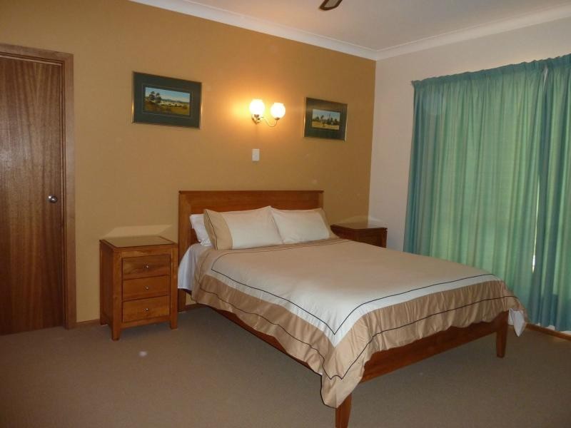 2 Scott Close, Normanville Heights, Normanville SA 5204