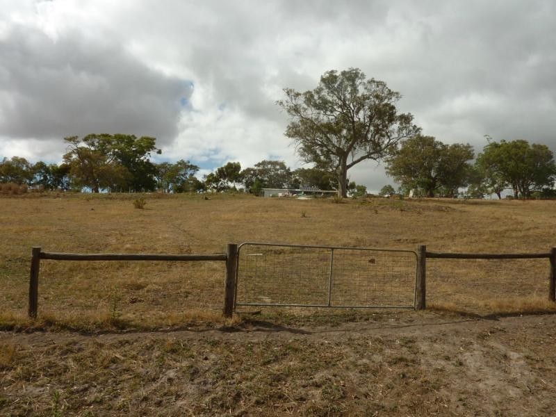 130 James Trac , Inman Valley, Yankalilla SA 5203