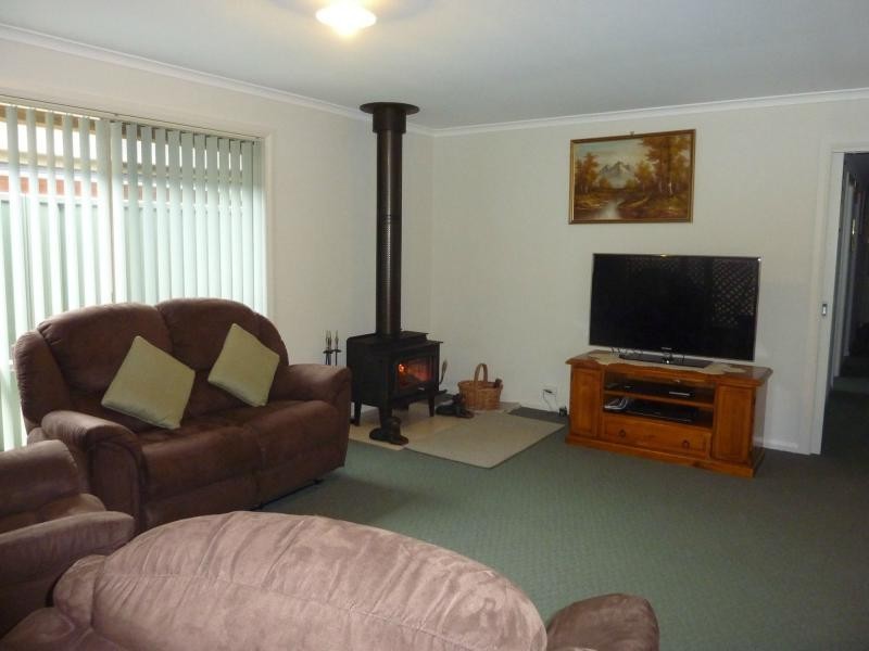 16 Wallman Street, Yankalilla SA 5203