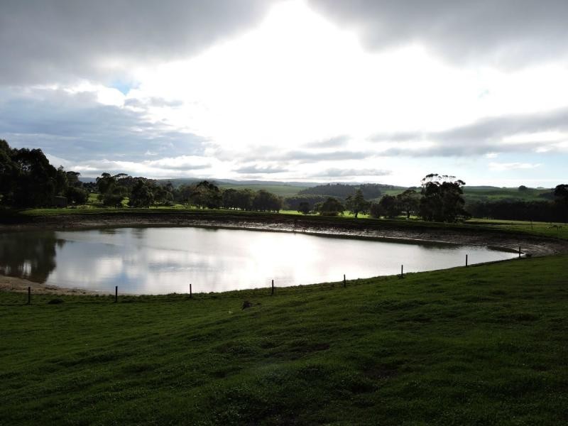 L8 Hay Flat Road, Hay Flat SA 5204