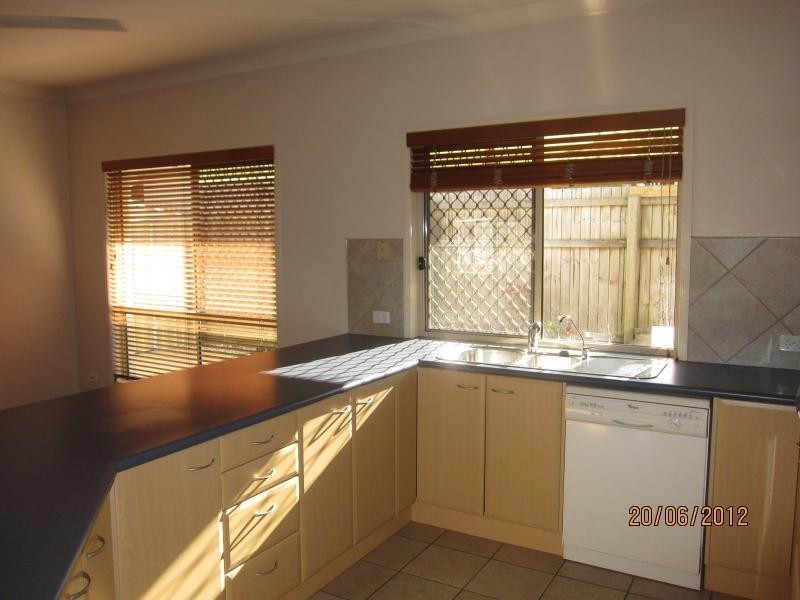 Sinnamon Park QLD 4073