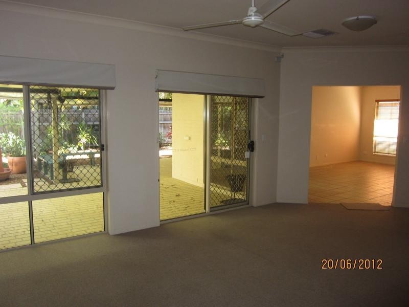 Sinnamon Park QLD 4073