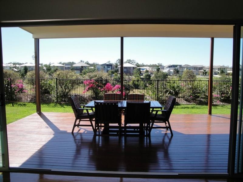 14 Brinley Place, Sinnamon Park QLD 4073