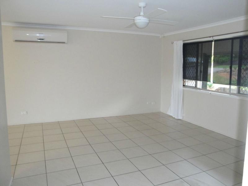 85 Tanglewood Street, Middle Park QLD 4074