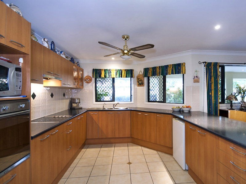 141 Edenbrooke Drive, Seventeen Mile Rocks QLD 4073