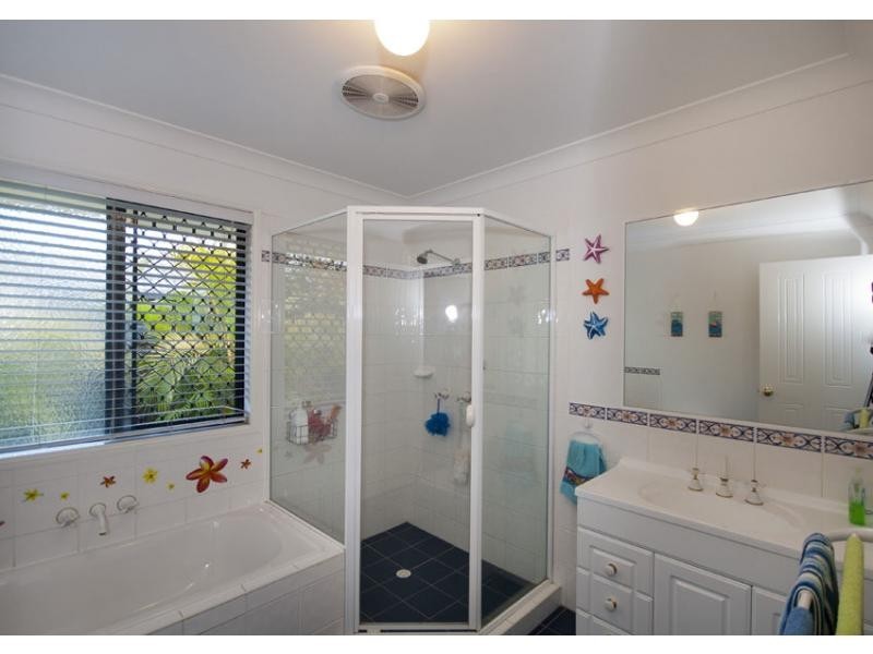 141 Edenbrooke Drive, Seventeen Mile Rocks QLD 4073