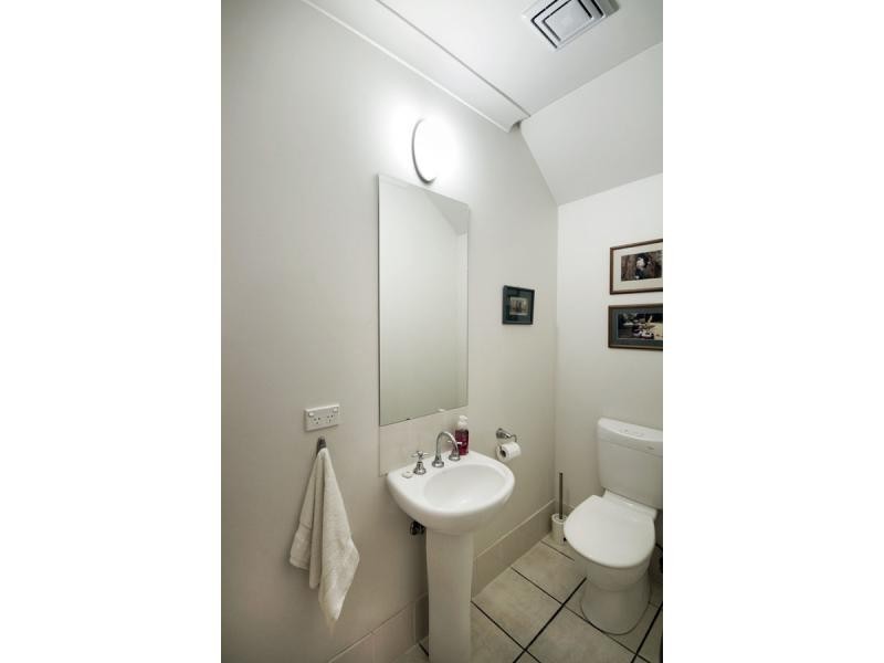 12/5 Central Avenue, Mount Ommaney QLD 4074