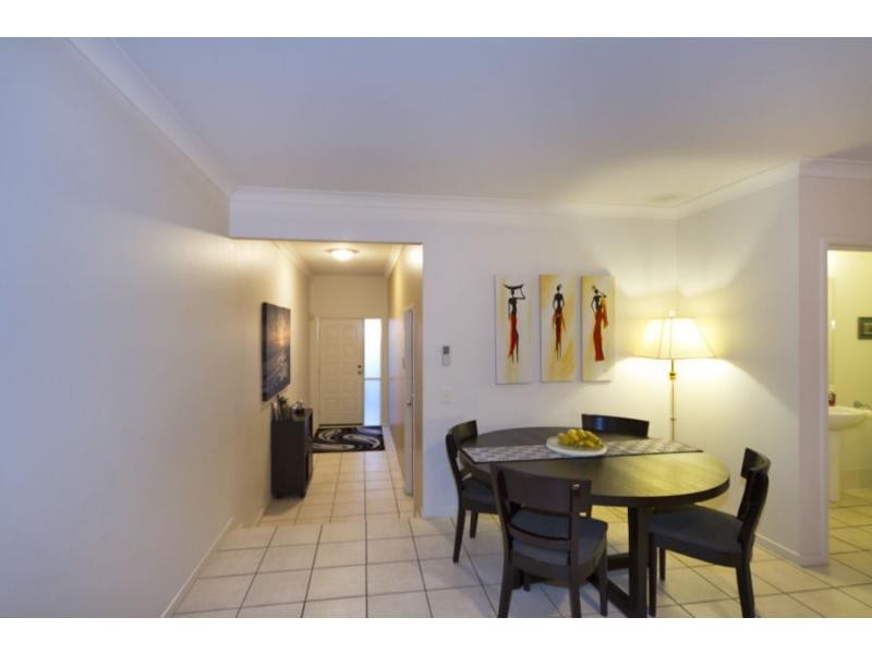 12/5 Central Avenue, Mount Ommaney QLD 4074