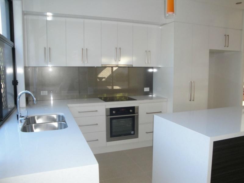 Jamboree Heights QLD 4074