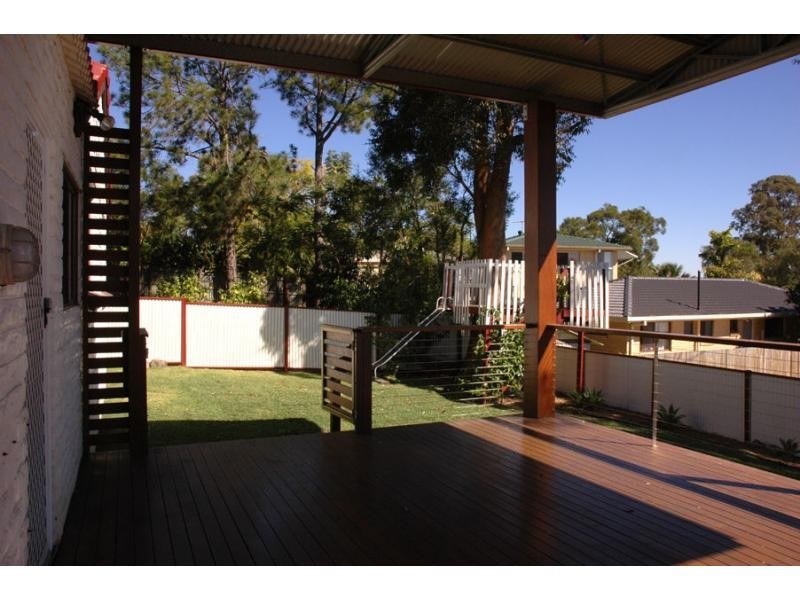 24 Pennant Street, Jamboree Heights QLD 4074