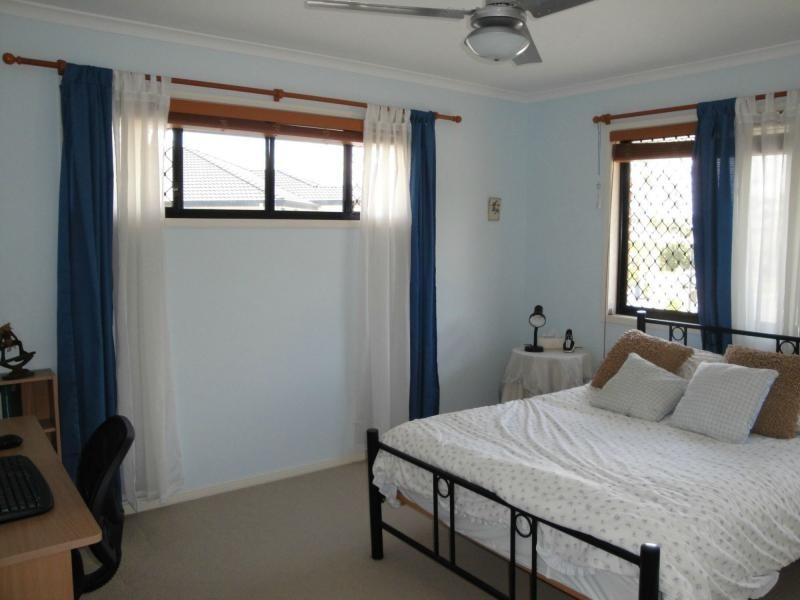 15 Correa Close, Westlake QLD 4074