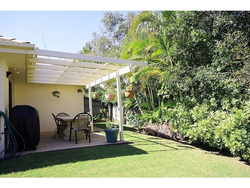33 Mozart Place, Mount Ommaney QLD 4074