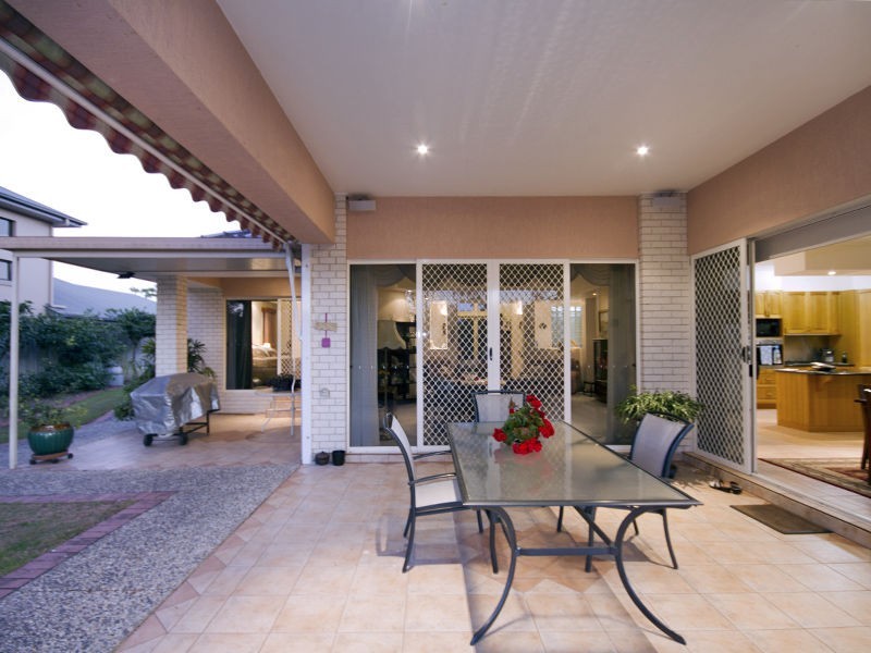 69 Daintree Place, Riverhills QLD 4074