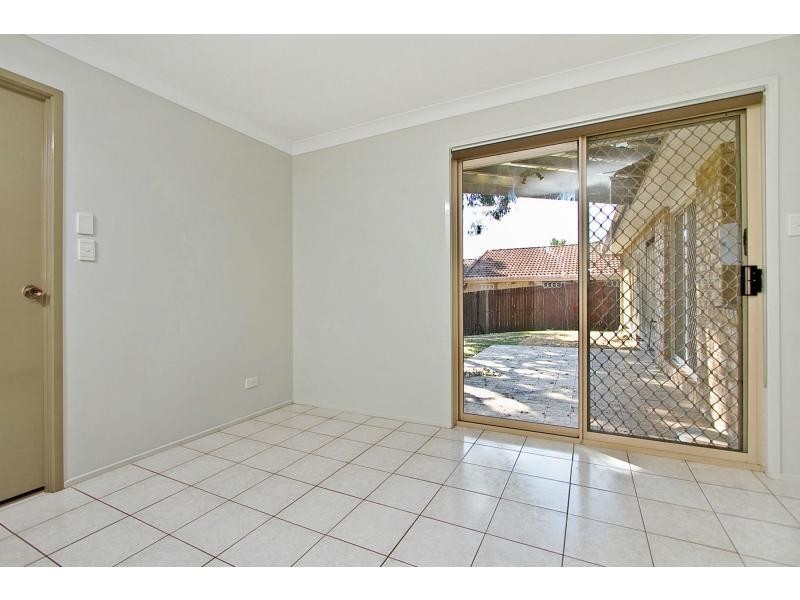 9 Tomkins Road, Riverhills QLD 4074