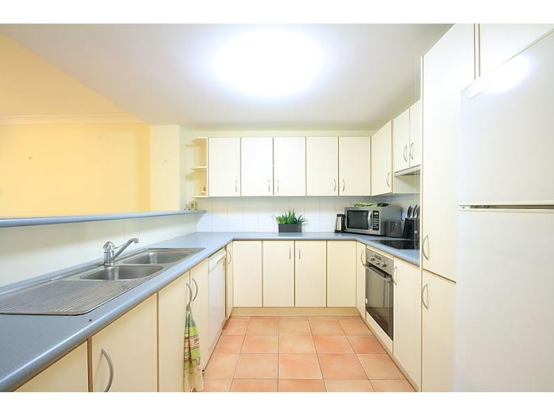 Sinnamon Park QLD 4073