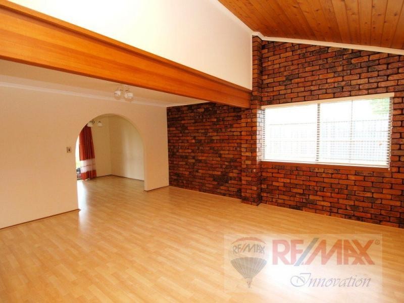 6 Permain Street, Middle Park QLD 4074