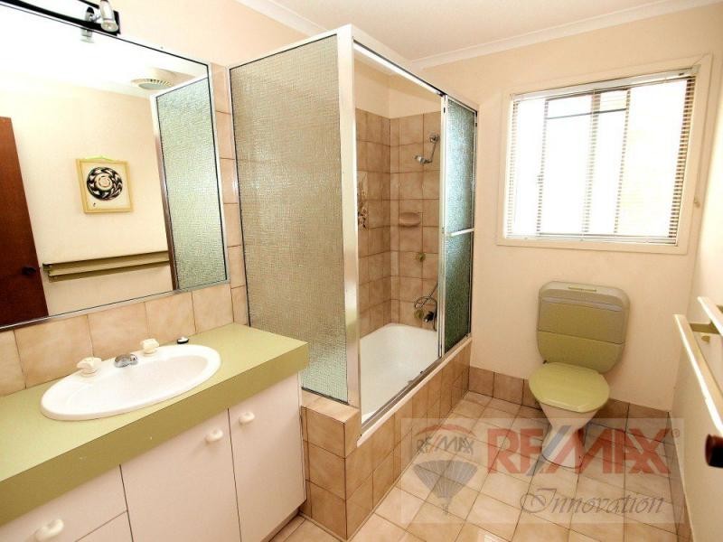 6 Permain Street, Middle Park QLD 4074