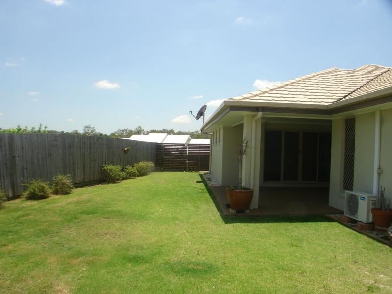 3 Backhousia Crescent, Edenbrooke, Sinnamon Park QLD 4073