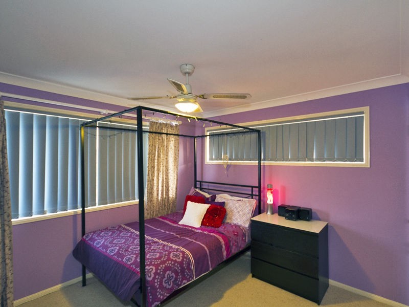 7 CARA Close, Middle Park QLD 4074