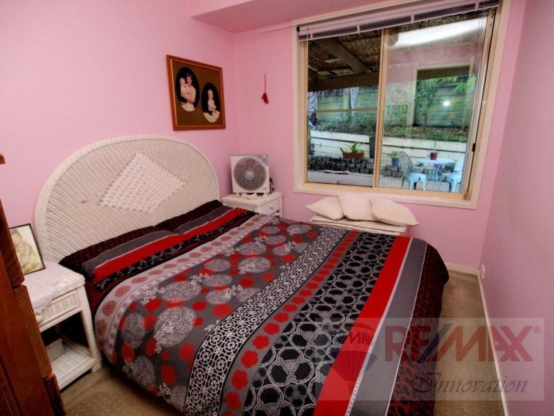 Sinnamon Park QLD 4073