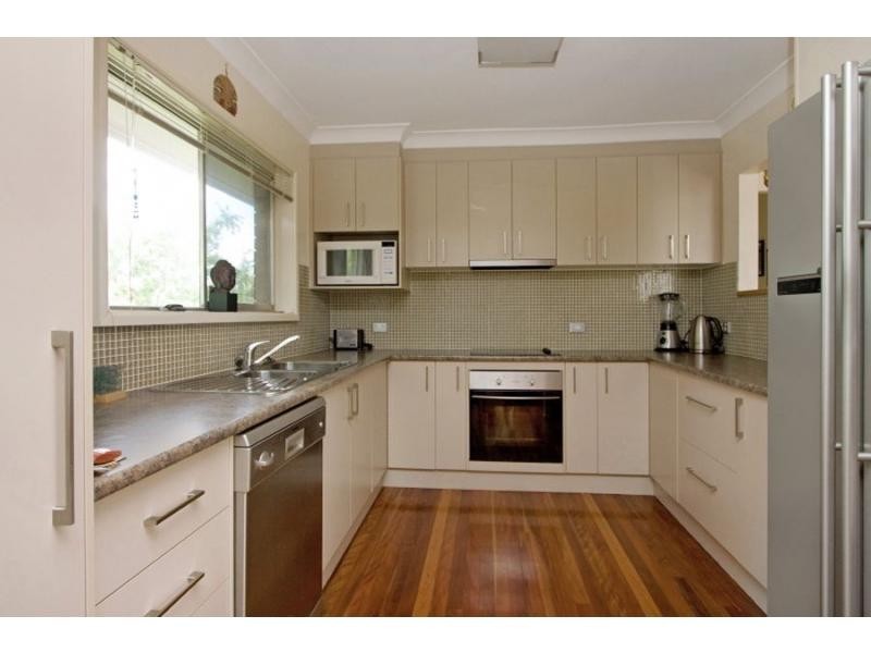 98 Tavistock Street, Oxley QLD 4075