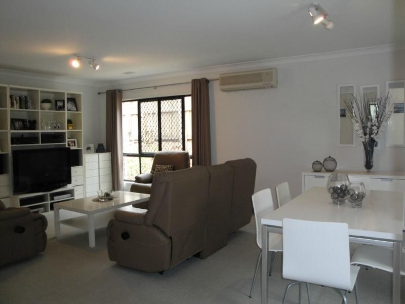 13 O’Reilly Street, Sinnamon Park QLD 4073