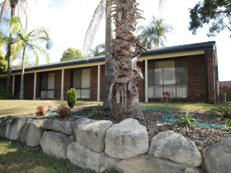 1 Barup Close, Middle Park QLD 4074