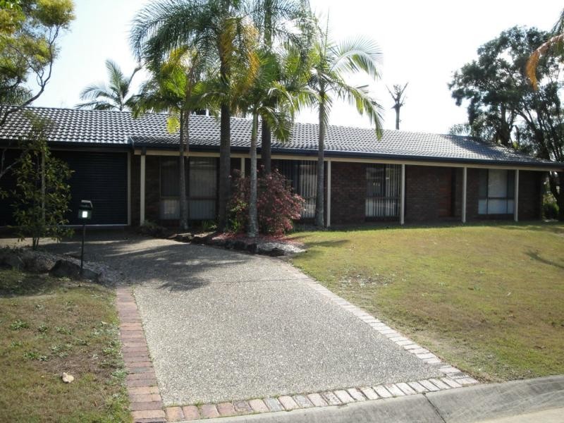 1 Barup Close, Middle Park QLD 4074