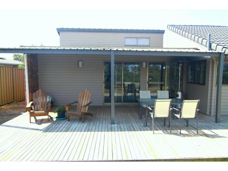 30 Lugano Street, Riverhills QLD 4074