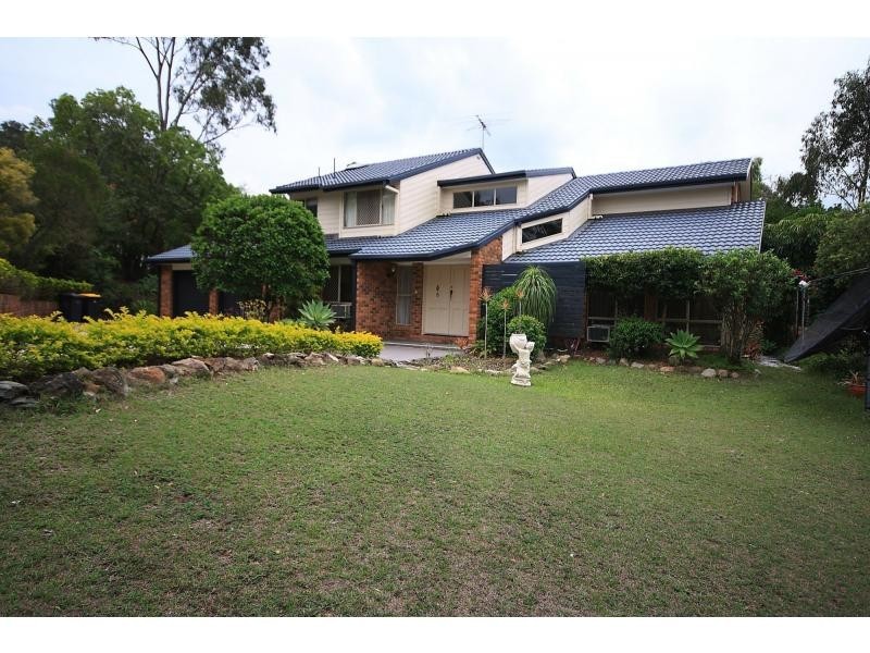 5 Bondel Place, Mount Ommaney QLD 4074