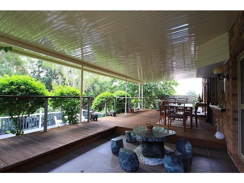 5 Bondel Place, Mount Ommaney QLD 4074