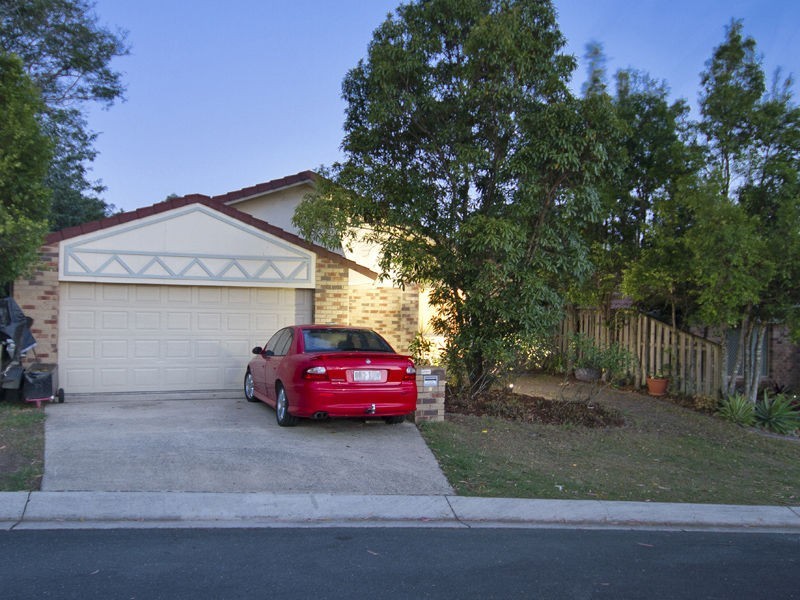 Seventeen Mile Rocks QLD 4073